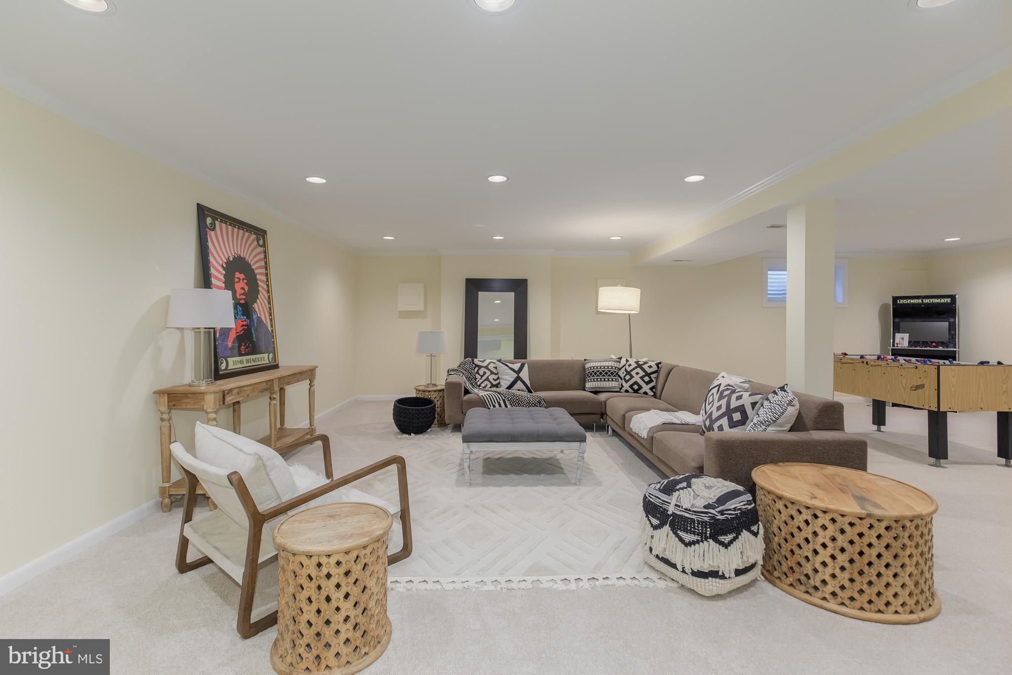 6337 Lenox Road Bethesda, MD 20817 - Photo 34 of 54