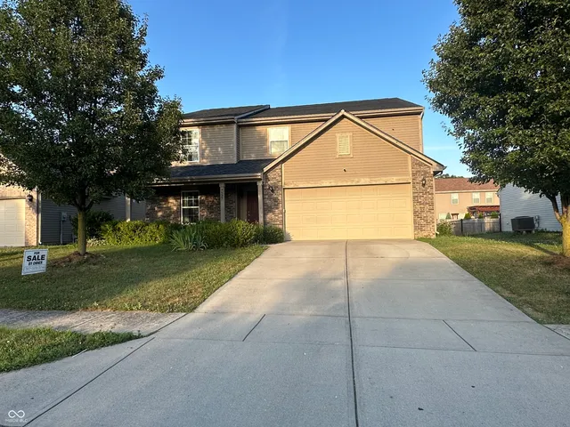 $380,000 | 7527 Jenison Drive, Indianapolis, IN 46217