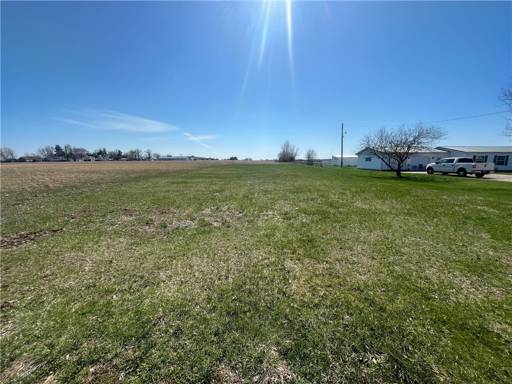 Myrtle Street Marshall, IL 62441 - Photo 3 of 5