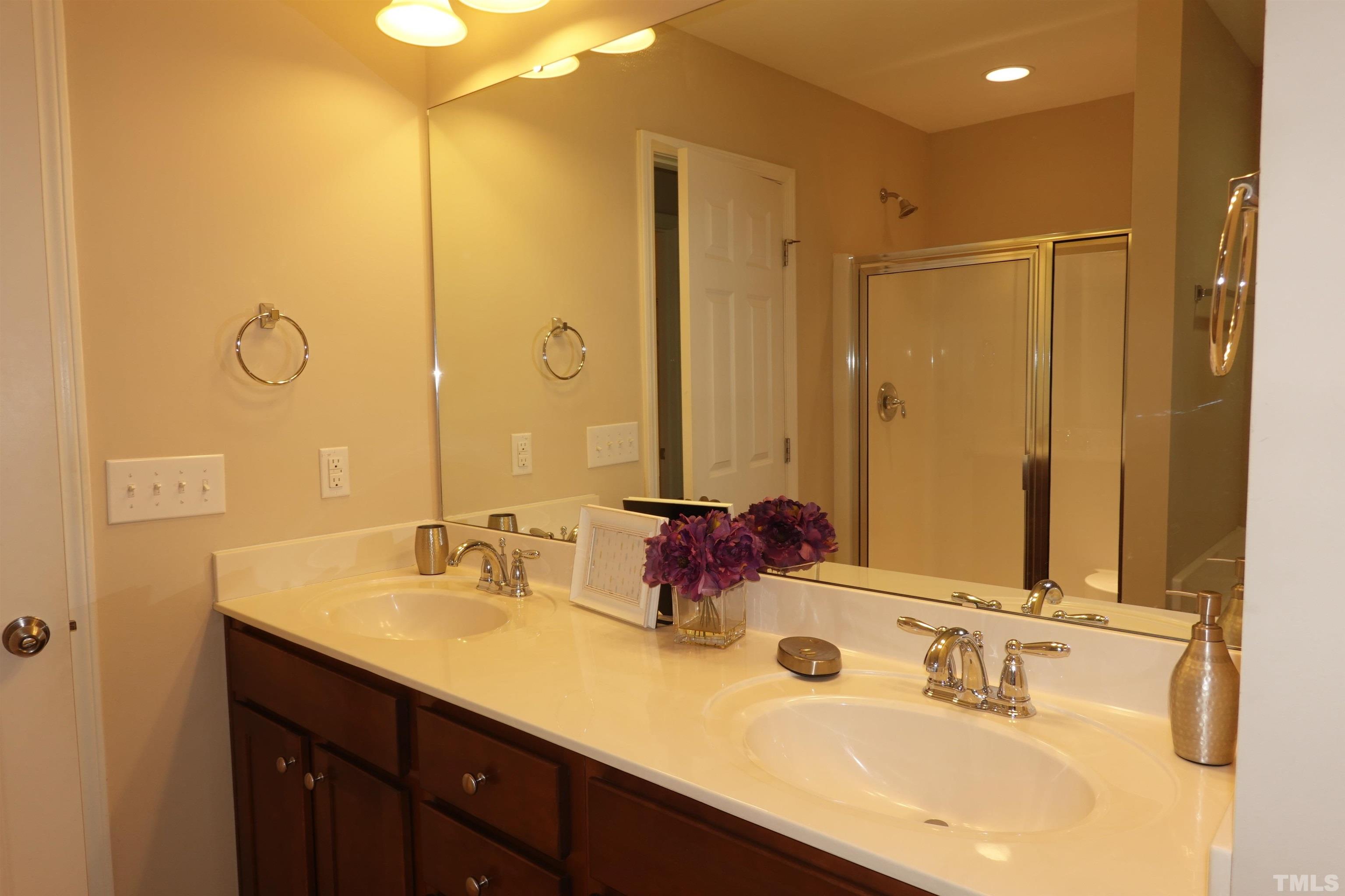 406 Starkey Street Raleigh, NC 27603 - Photo 11 of 23 Gallery Image 11