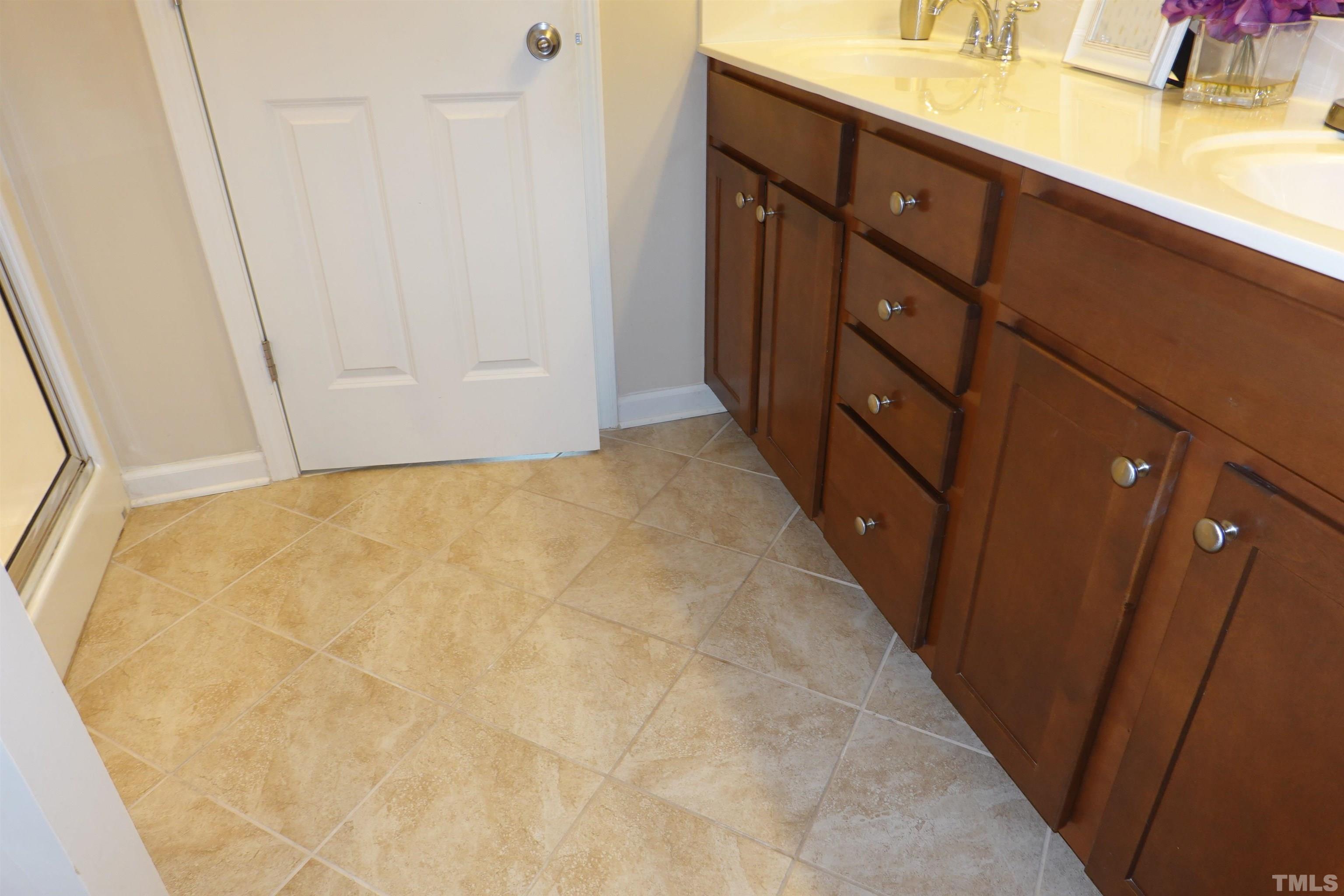 406 Starkey Street Raleigh, NC 27603 - Photo 14 of 23 Gallery Image 14