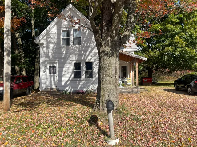 $199,000 | 565 River Road, Anson, ME 04958