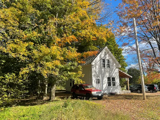 $199,000 | 565 River Road, Anson, ME 04958