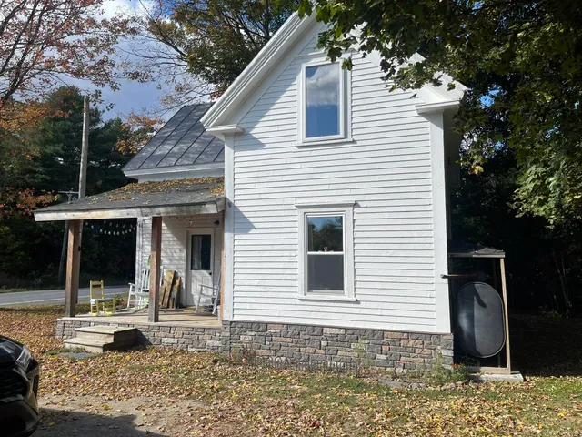 $199,000 | 565 River Road, Anson, ME 04958