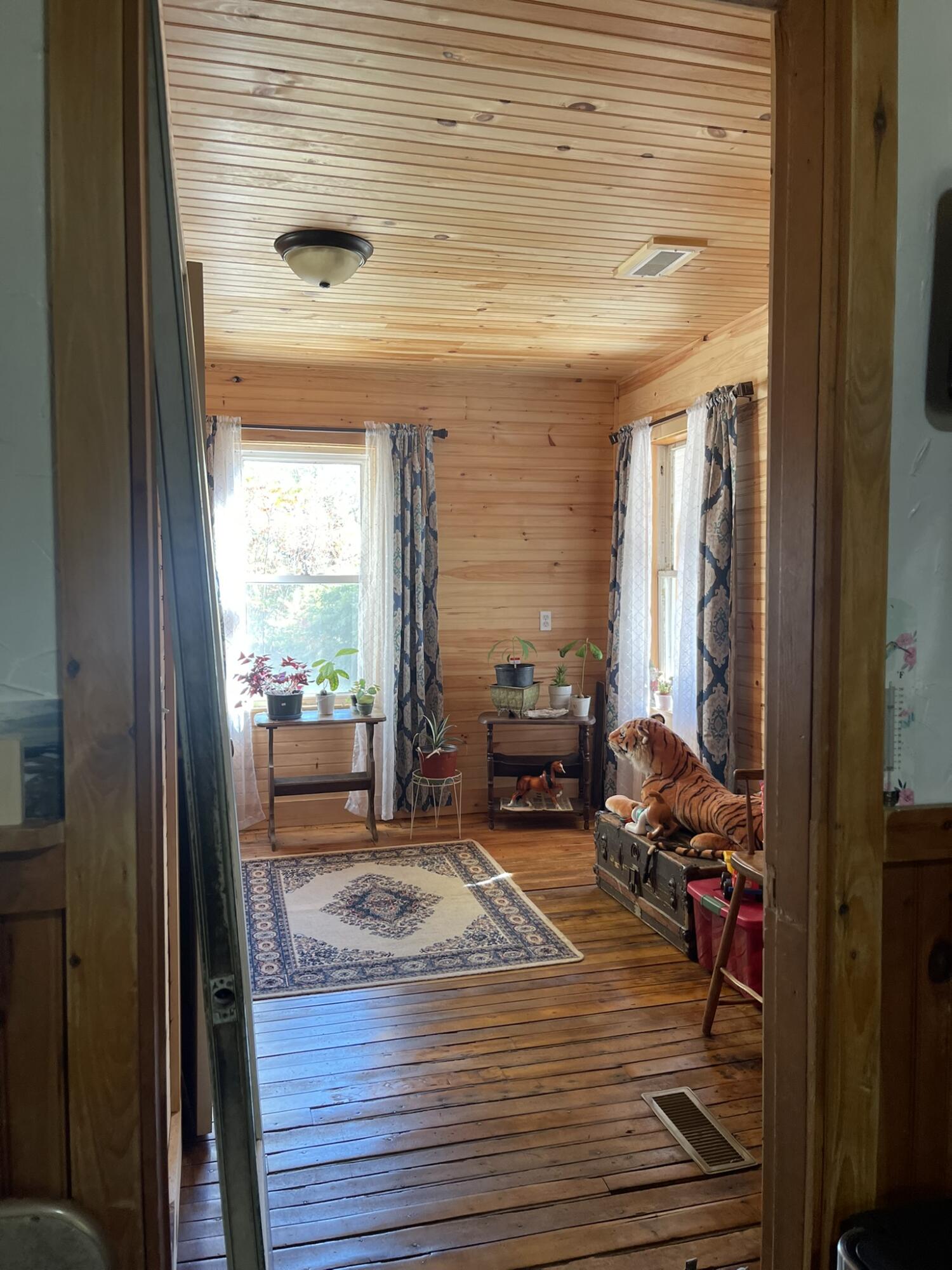 565 River Road Anson, ME 04958 - Photo 4 of 113 IMG_0567