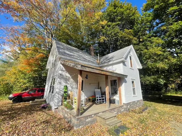 $199,000 | 565 River Road, Anson, ME 04958