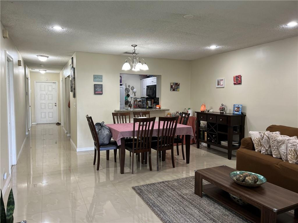 22415 Southwest 61st Way, Unit 202 Boca Raton, FL 33428 - Photo 7 of 22 Living Areas