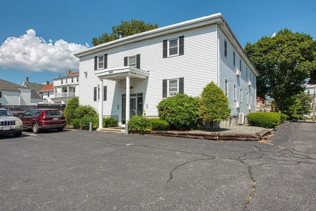 $1,800 | 1329 Main Street, Unit 11, Brockton, MA 02301