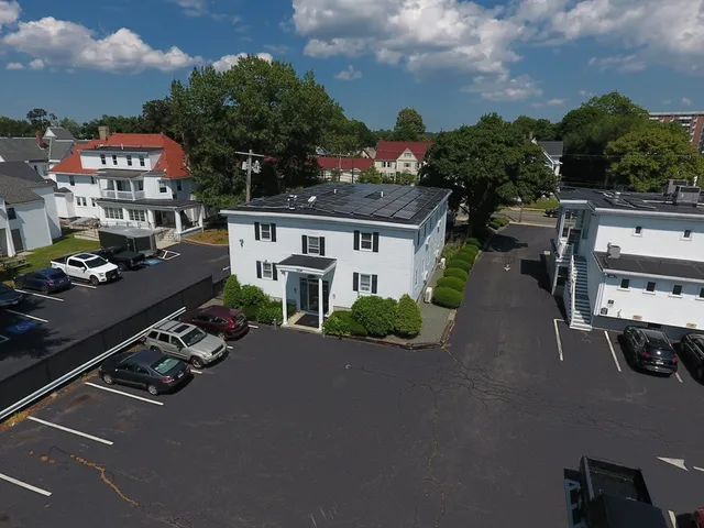 $1,800 | 1329 Main Street, Unit 11, Brockton, MA 02301