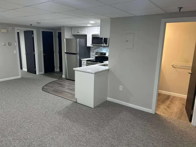 $1,800 | 1329 Main Street, Unit 11, Brockton, MA 02301