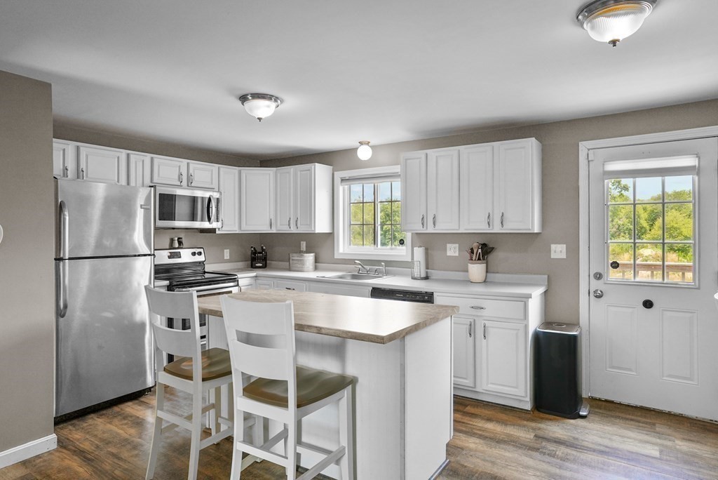 692 Sodom Road Westport, MA 02790 - Photo 9 of 42 Gallery Image 9