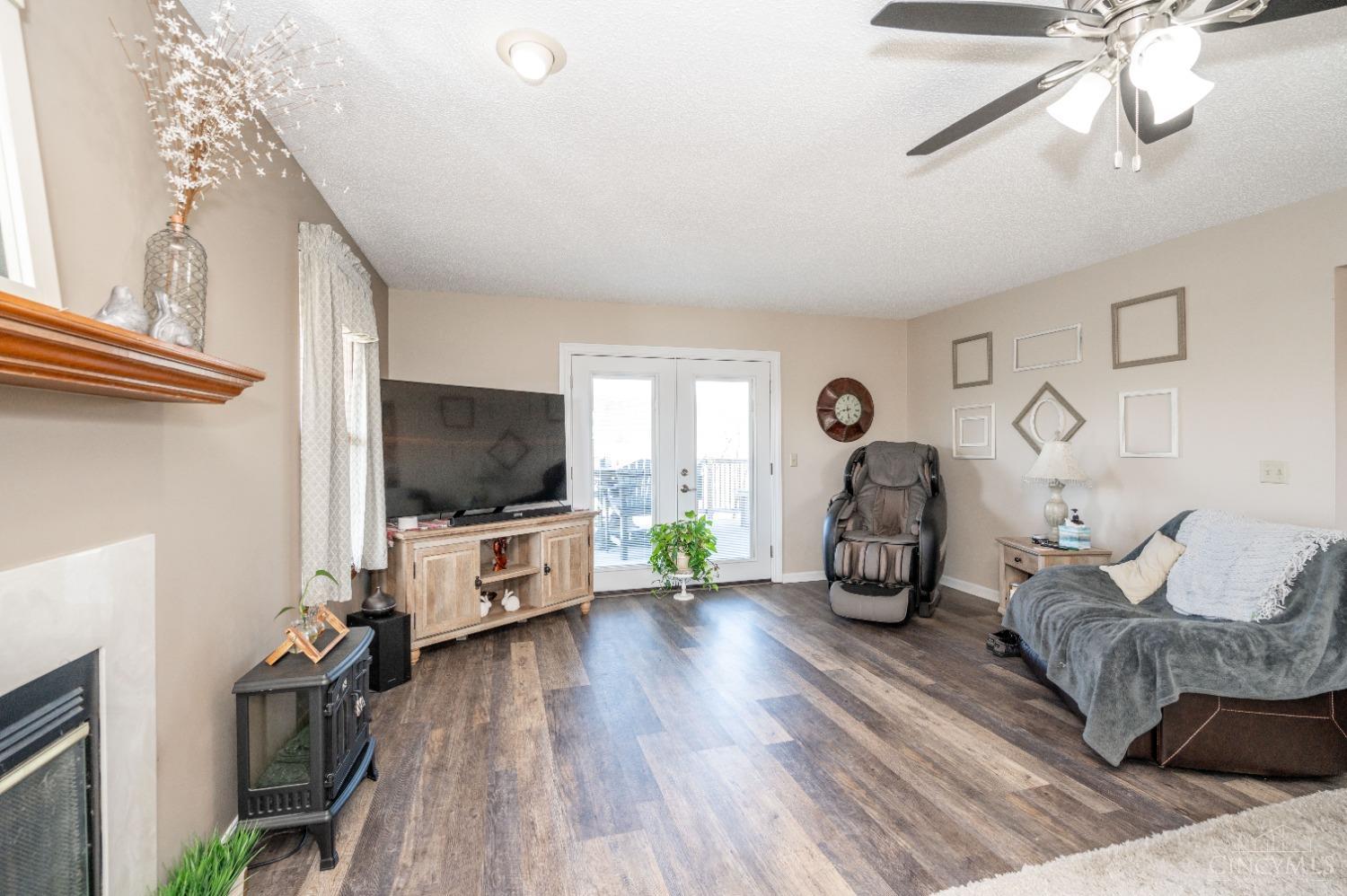 5218 Howe Road Trenton, OH 45067 - Photo 12 of 43 Gallery Image 12