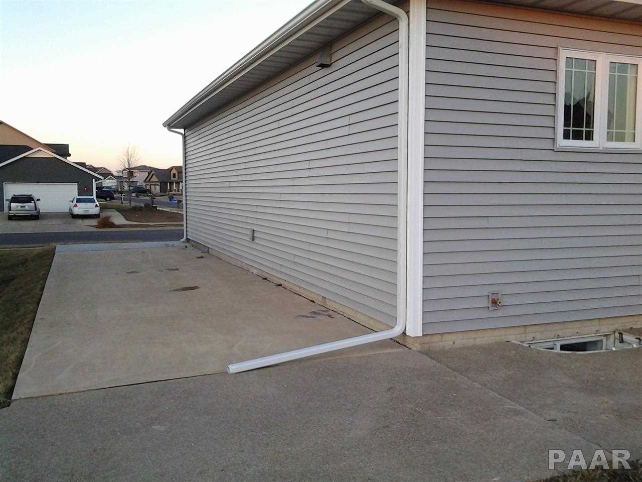 1412 Kingsbury Road Washington, IL 61571 - Photo 31 of 31 Gallery Image 31