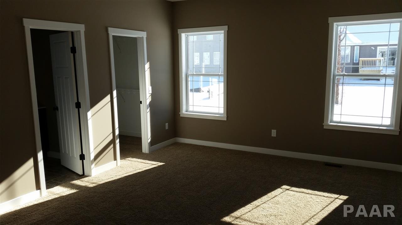 1412 Kingsbury Road Washington, IL 61571 - Photo 10 of 31 Gallery Image 10