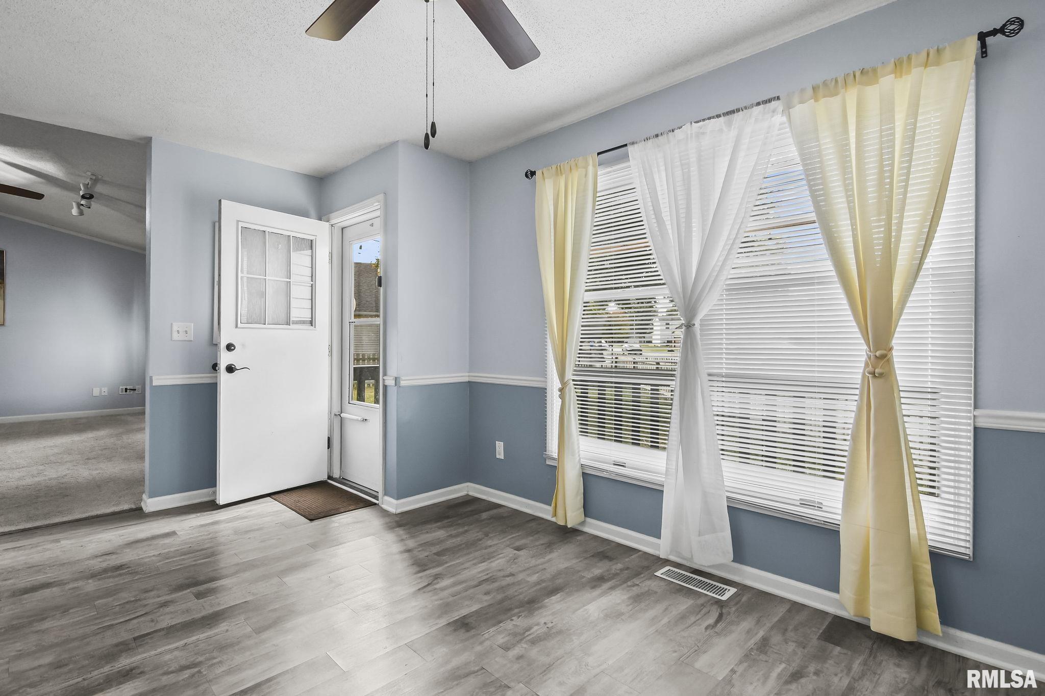 4601 Trillium Drive Springfield, IL 62703 - Photo 17 of 37 Gallery Image 17