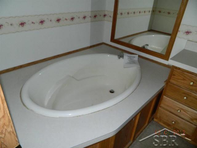 8113 North Center Road Mount Morris, MI 48458 - Photo 7 of 9 20091230-6.JPG