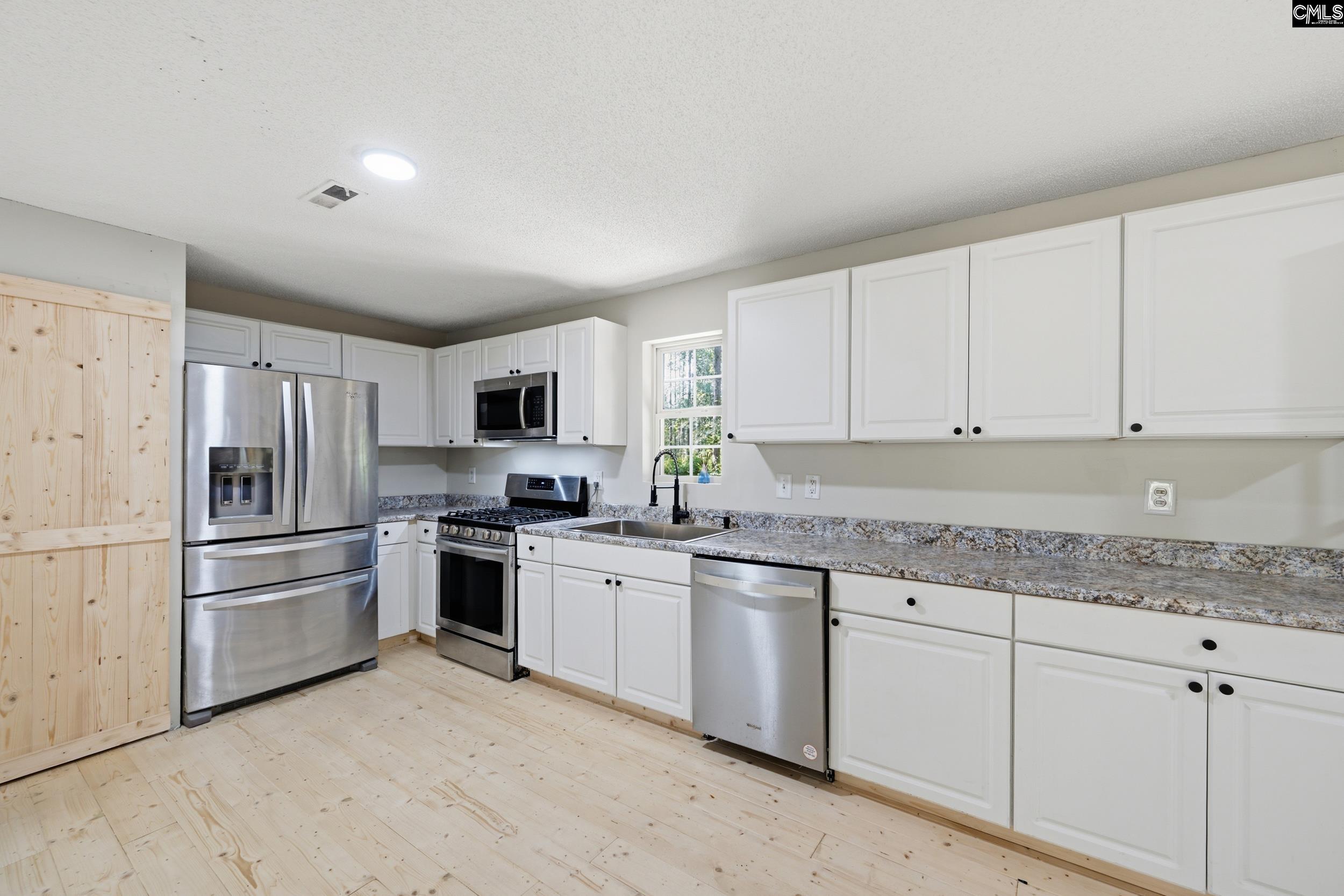 947 Ben Franklin Road Gilbert, SC 29054 - Photo 12 of 60