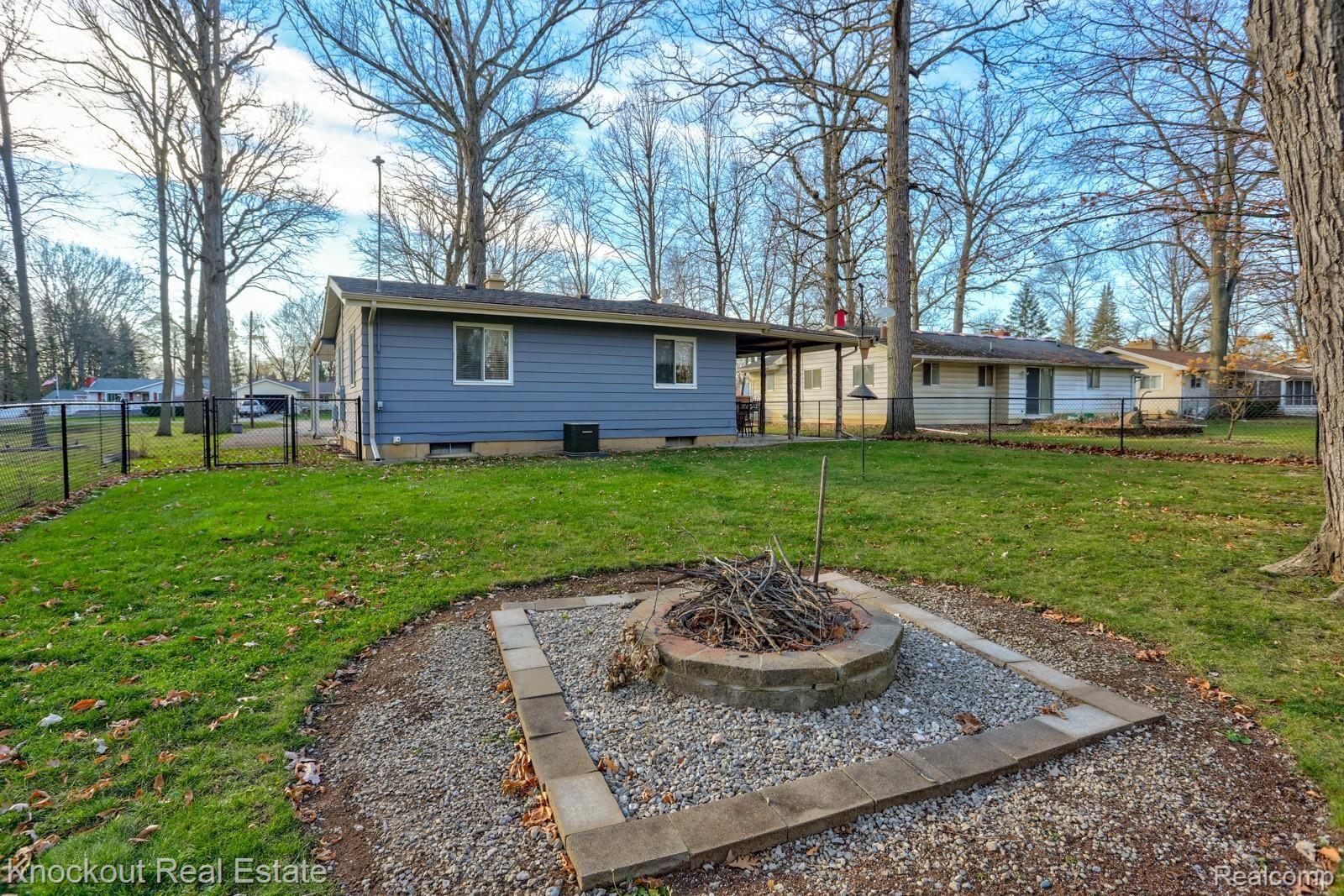 1165 Ransom Dr Flint-34.jpg