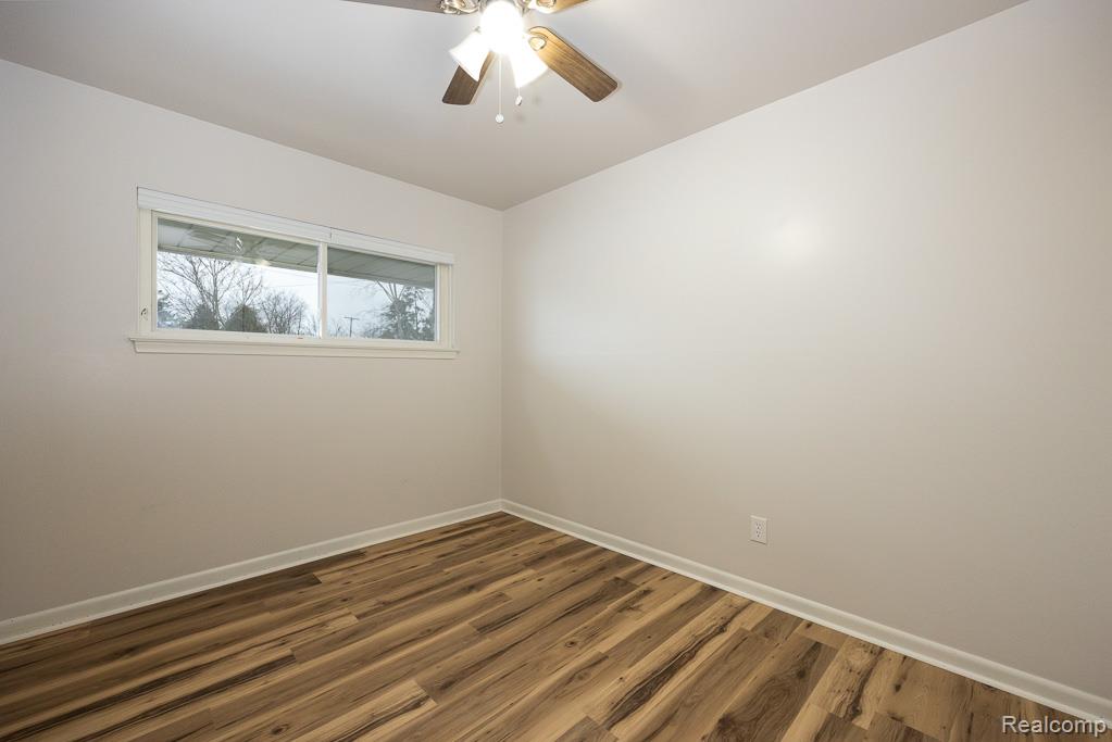 12523 Pennsylvania Road, Unit 2 Riverview, MI 48193 - Photo 19 of 38