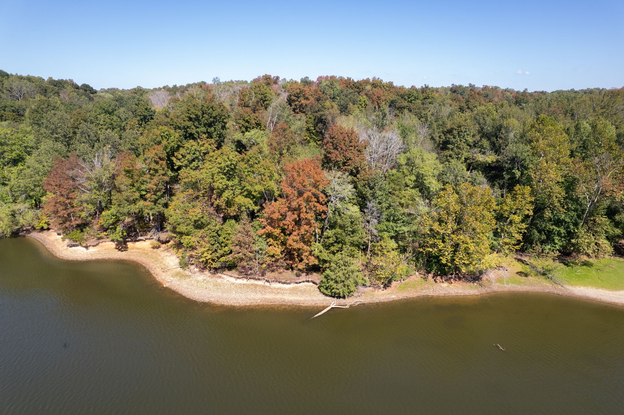 0 Lock E Road Cadiz, KY 42211 - Photo 12 of 88 a view of a lake with a mountain