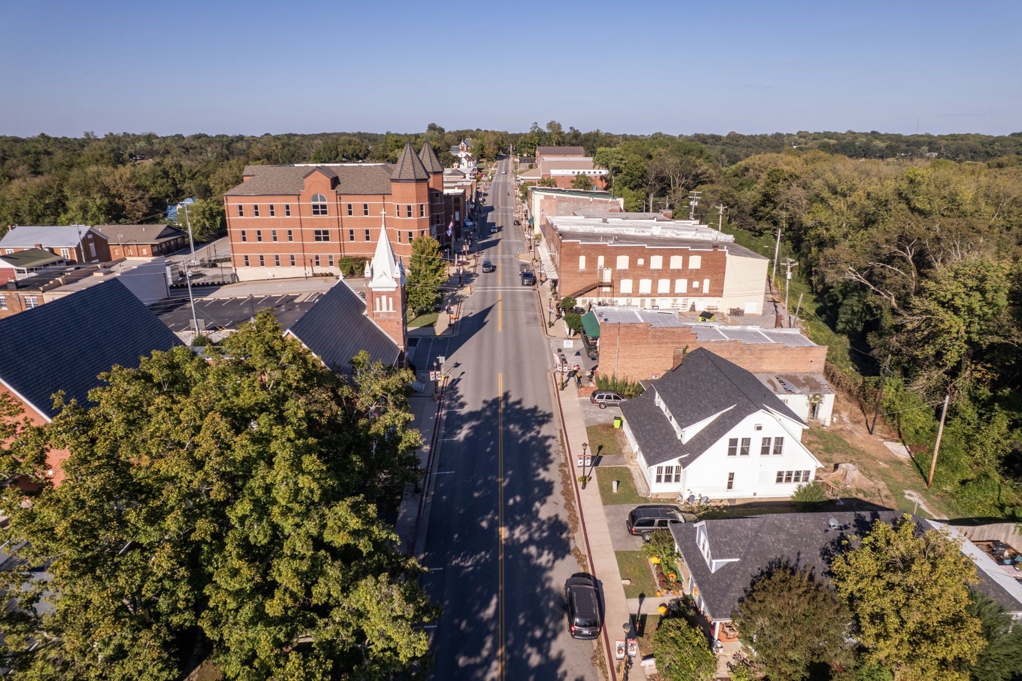 0 Lock E Road Cadiz, KY 42211 - Photo 65 of 88 a view of a city with an ocean