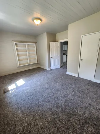 $1,695 | 401 North Polk Street, Tullahoma, TN 37388