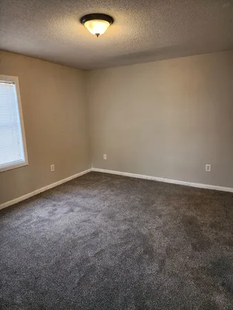 $1,800 | 401 North Polk Street, Tullahoma, TN 37388