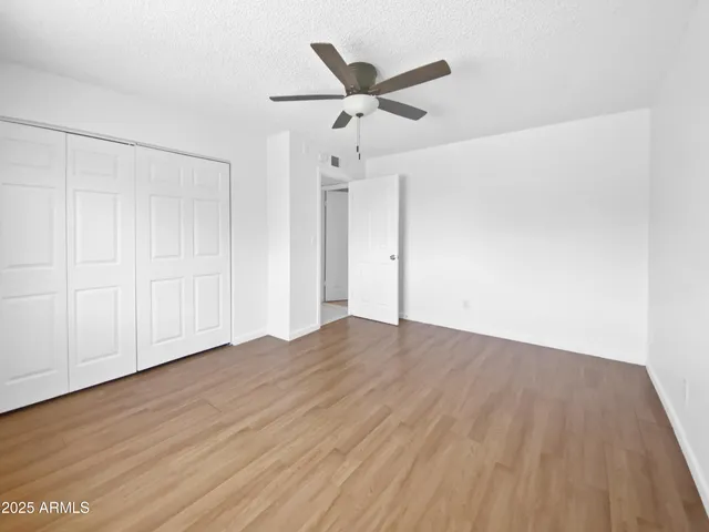 $300,000 | 261 West 21st Avenue, Apache Junction, AZ 85120