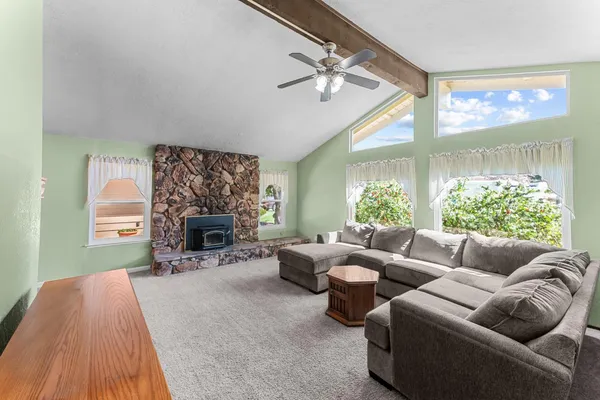 $575,000 | 3395 Meadow Way, Rocklin, CA 95677