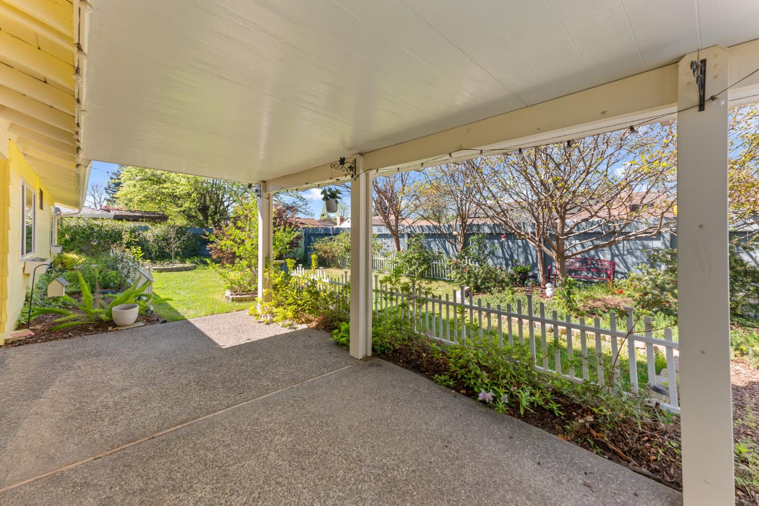 3395 Meadow Way Rocklin, CA 95677 - Photo 29 of 35 a view of outdoor space and garden
