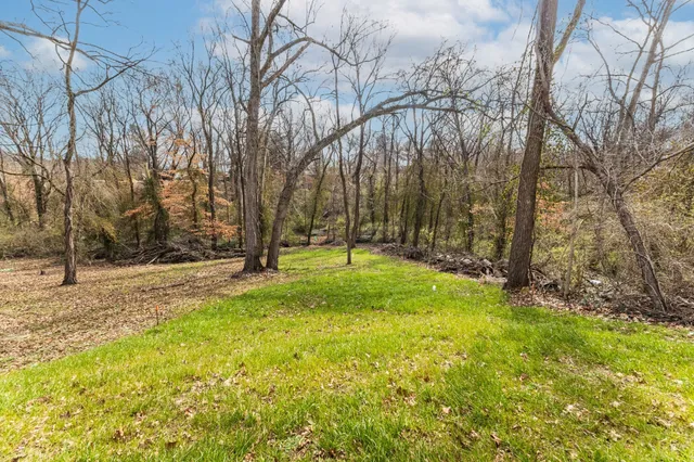 $699,000 | 5043 Cherrywood Drive, Nashville, TN 37211