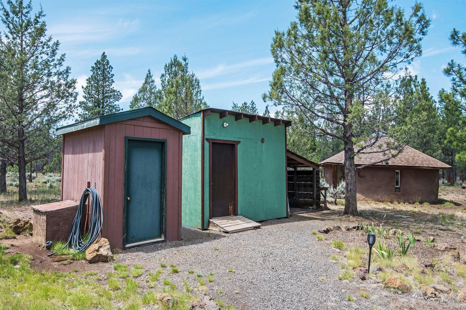 17170 Wilt Road Sisters, OR 97759 - Photo 15 of 24 Additional Photo