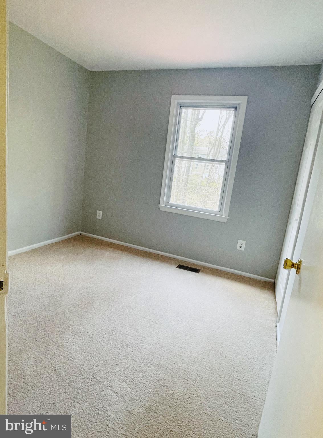 5682 Kirkham Court Springfield, VA 22151 - Photo 12 of 15 Gallery Image 12