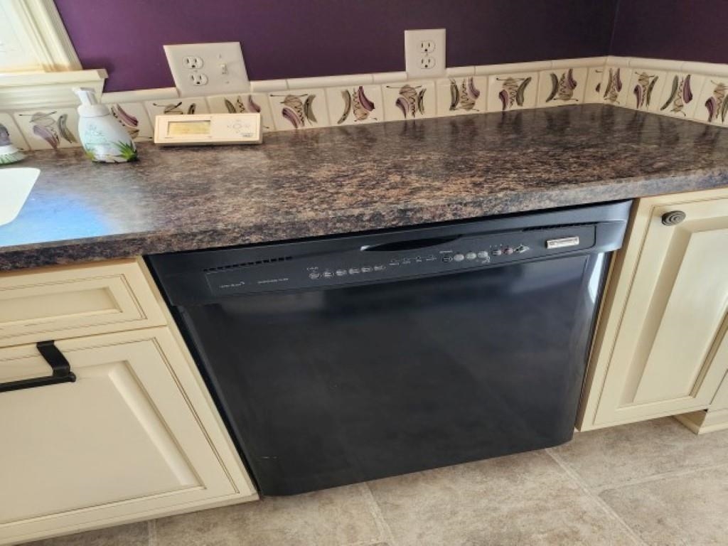 243 West Blue Grass Road Mount Pleasant, MI 48858 - Photo 11 of 44 1927746-46daef99-bab6-446f-bcd7-14b89688bba4.JPG