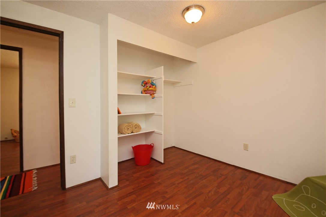 3939 Lone Lake Road Langley, WA 98260 - Photo 11 of 21 Gallery Image 11