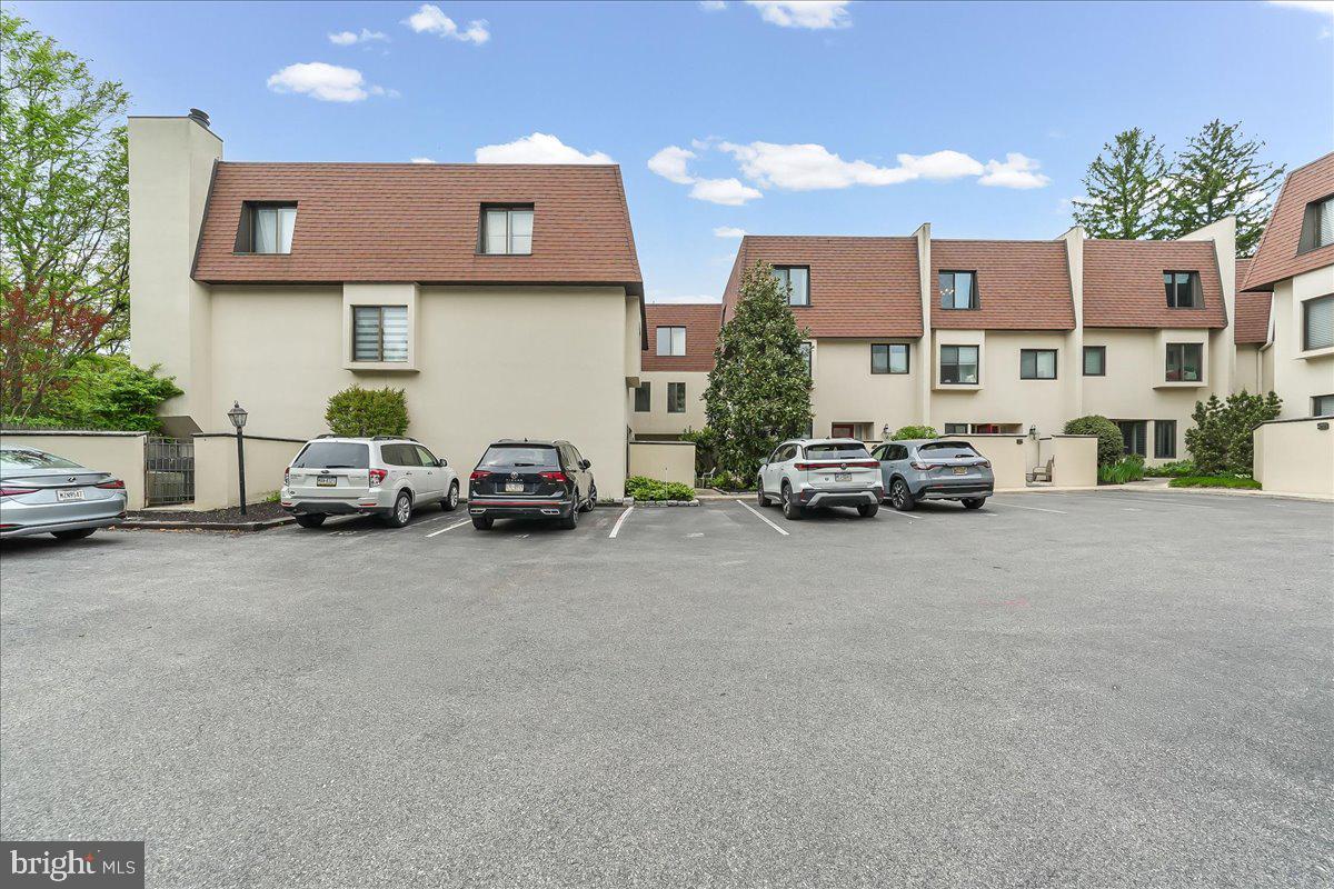100 Llanalew Road, Unit 3C Haverford, PA 19041 - Photo 2 of 33 Parking Lot