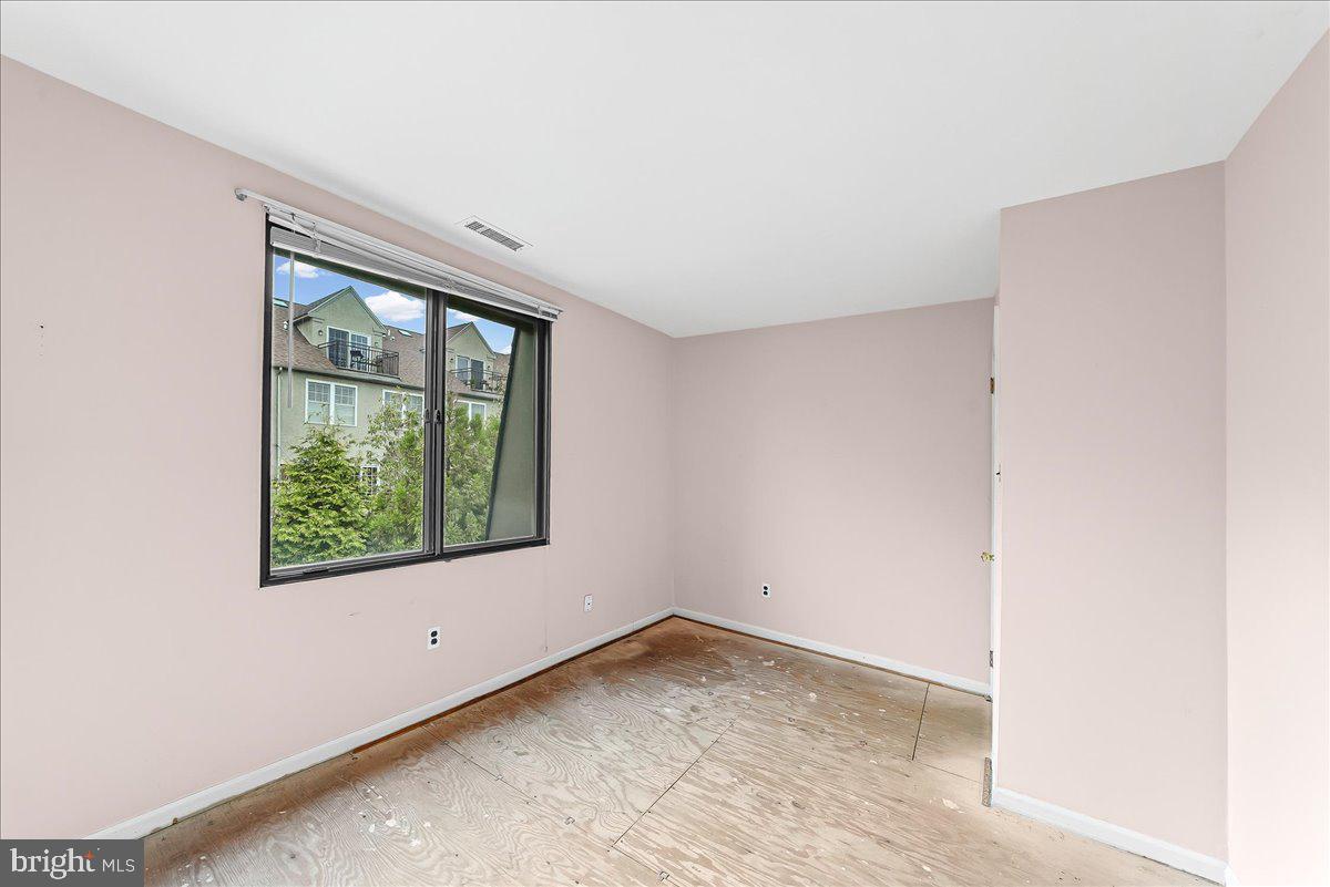 100 Llanalew Road, Unit 3C Haverford, PA 19041 - Photo 23 of 33 Bedroom