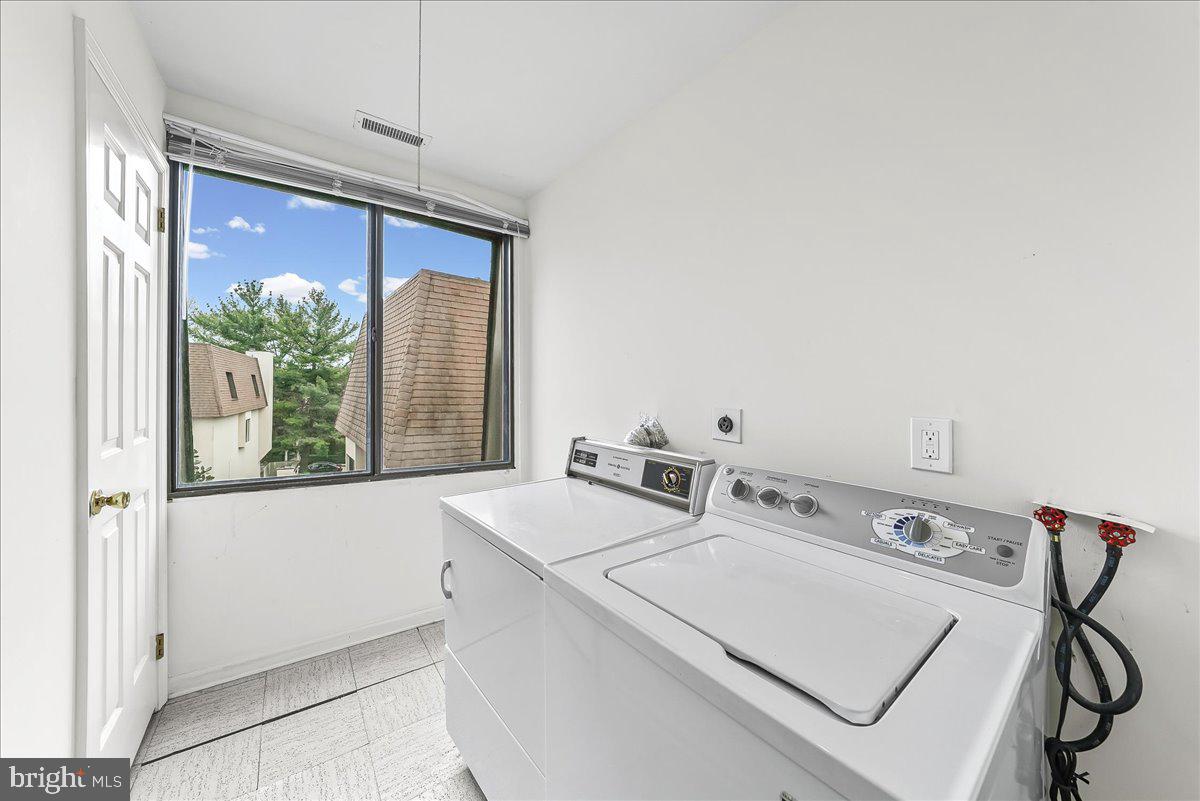 100 Llanalew Road, Unit 3C Haverford, PA 19041 - Photo 26 of 33 Laundry Room