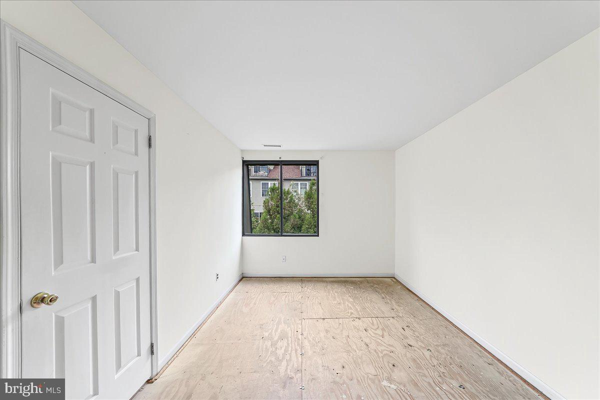 100 Llanalew Road, Unit 3C Haverford, PA 19041 - Photo 28 of 33 Bedroom