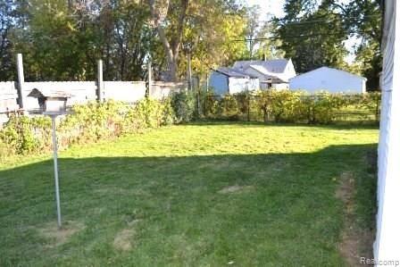 11260 Stephens Warren, MI 48089 - Photo 5 of 18