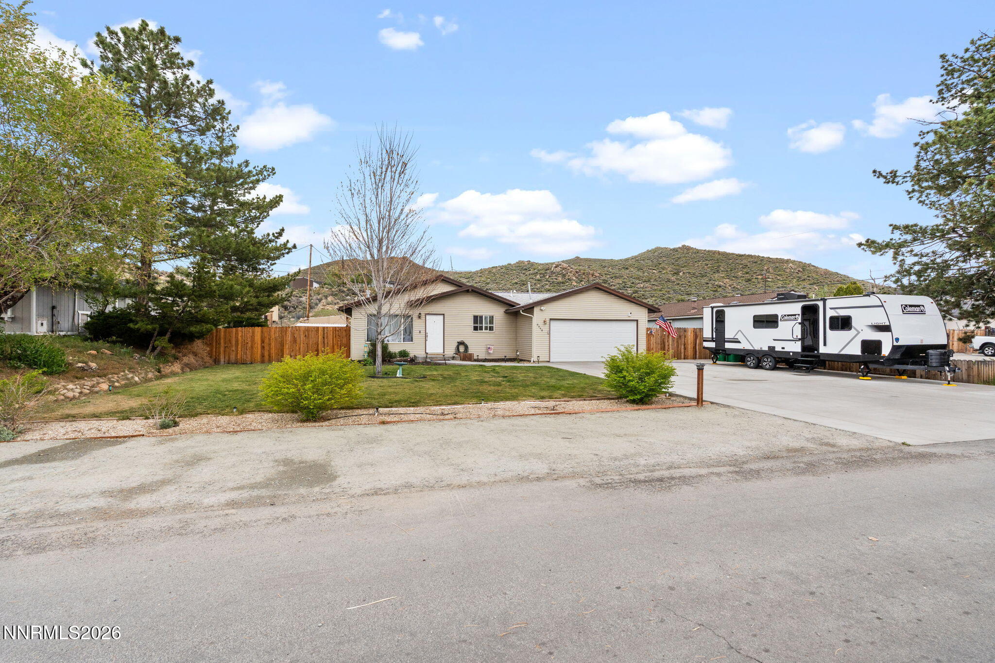 8648 Aquifer Way Reno, NV 89506 - Photo 3 of 30 4-web-or-mls-DSC00040