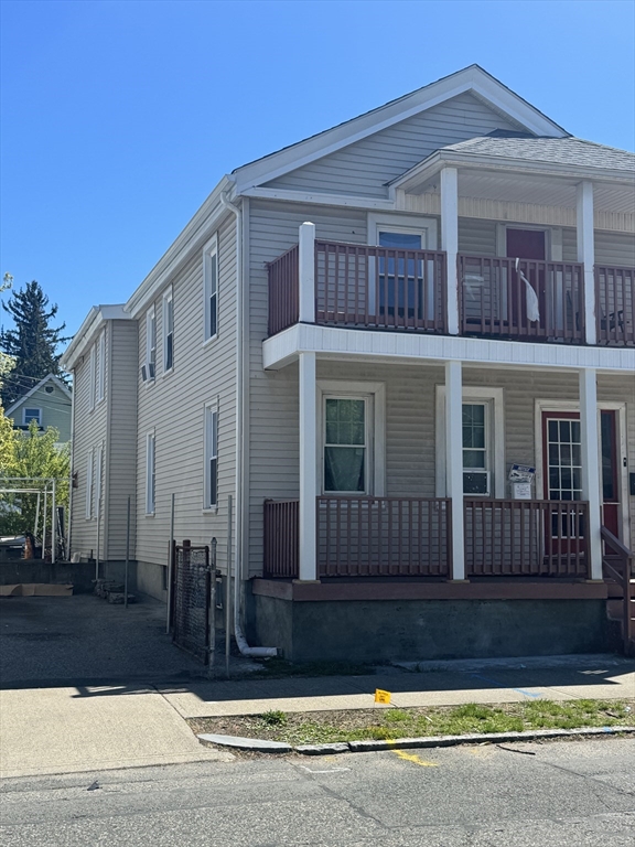 49 Fremont Street Springfield, MA 01105 - Photo 3 of 16