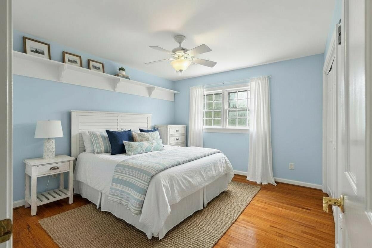 975 Harbortowne Road Charleston, SC 29412 - Photo 35 of 63 975 Harbortowne_19