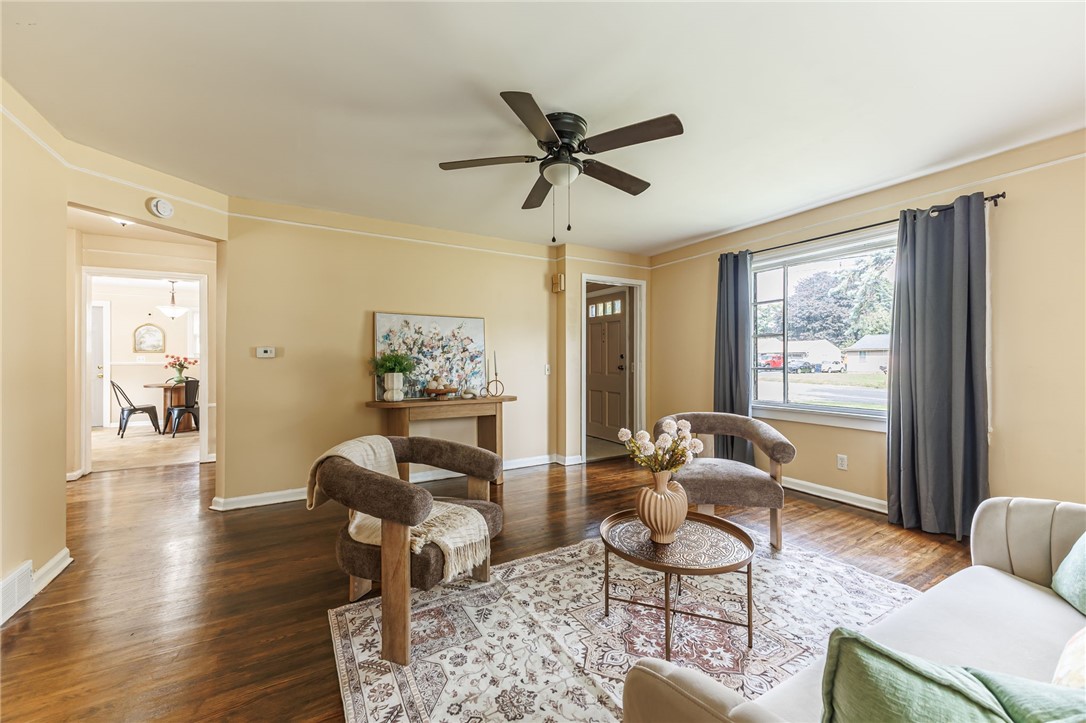 423 Howard Road Gates, NY 14606 - Photo 9 of 27 Gallery Image 9