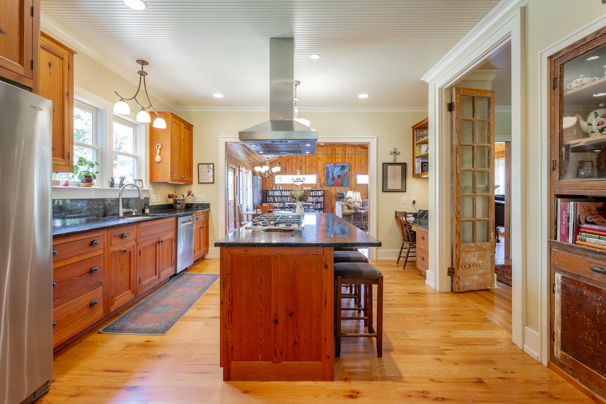 1001 Smith Spring Street Signal Mountain, TN 37377 - Photo 26 of 67 1001 Smith Spring Street HD-23