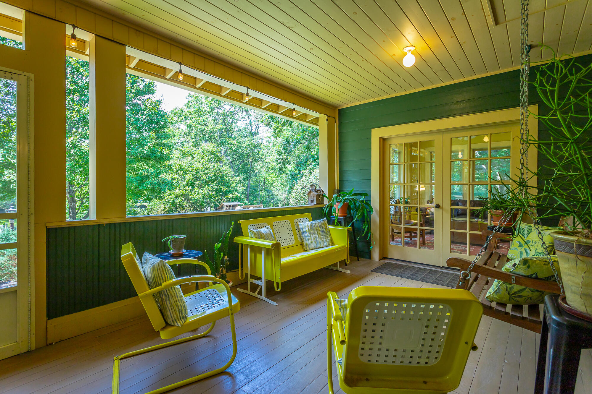 1001 Smith Spring Street Signal Mountain, TN 37377 - Photo 7 of 67 1001 Smith Spring Street HD-93