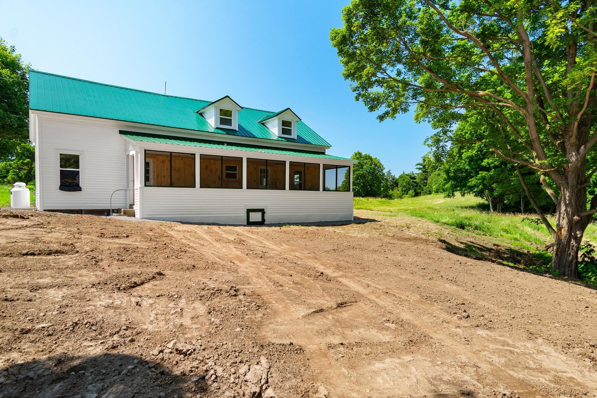 1891 Hanna Road Highgate, VT 05459 - Photo 34 of 46