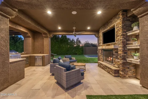 $2,395,000 | 7580 West Questa Drive, Peoria, AZ 85383