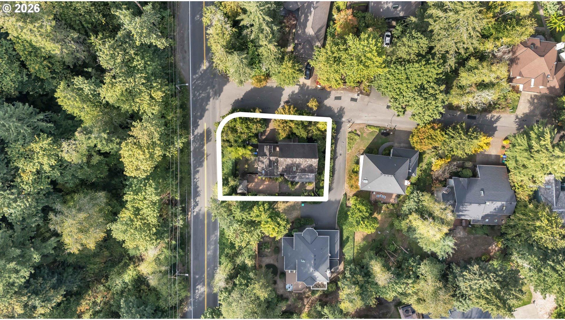 706 Southwest Colony Drive Portland, OR 97219 - Photo 47 of 48 Gallery Image 47