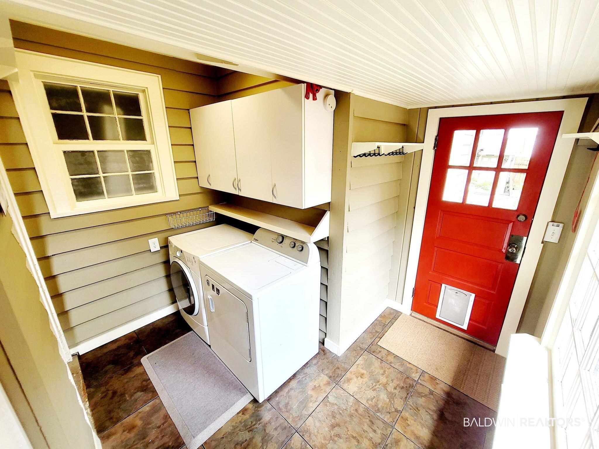 2005 Emogene Street Mobile, AL 36606 - Photo 5 of 32